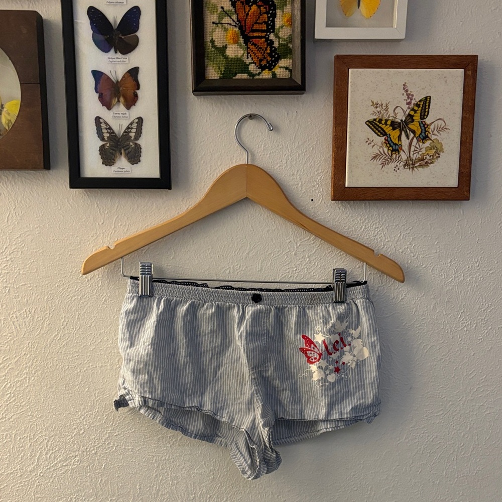 LEI VINTAGE Y2K 90S SLEEP SHORTS BLUE AND WHITE STRIPED